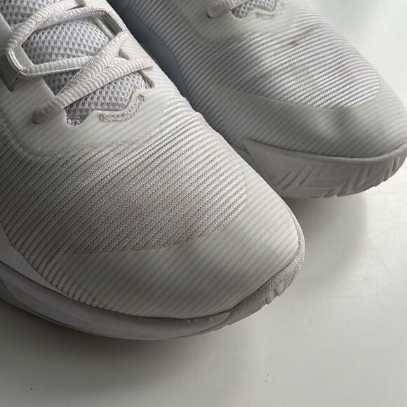 Nike Air Max Impact 4 White Black Pure Platinum Basketball Trainers Mens 12.5 main image 5
